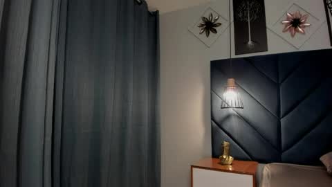 Georgina  online show from April 12, 11:03 am