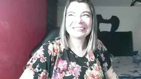 Georgina  online show from February 15, 1:08 am