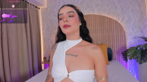 Snapshot of georginna_sins chatting on October 18, 3:05 pm Kendal online show from October 18, 3:05 pm