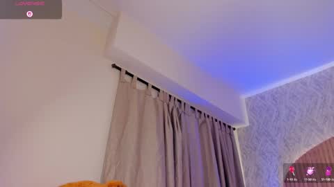 Snapshot of georginna_sins chatting on September 30, 8:41 pm Kendal online show from September 30, 8:41 pm