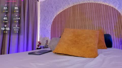 Kendal  online show from March 27, 5:46 am