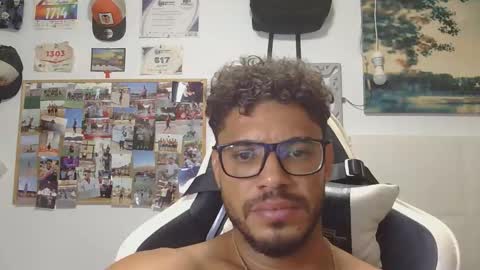 Snapshot of geovannygarrido91 chatting on September 28, 8:01 am geovannygarrido91 online show from September 28, 8:01 am