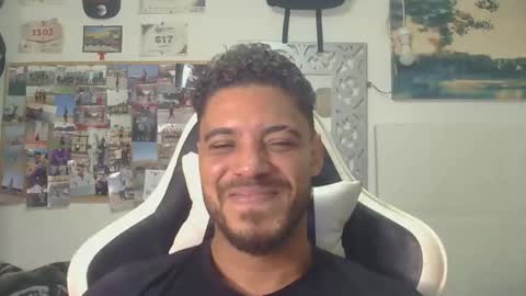 geovannygarrido91 online show from January 10, 8:47 pm