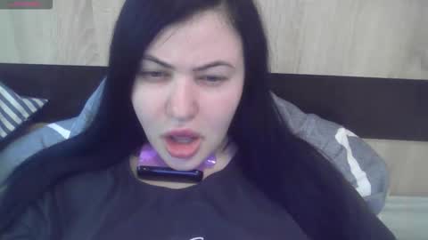 Eva online show from February 3, 1:04 pm