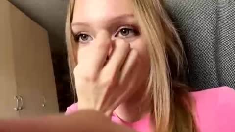 Sophie online show from July 3, 9:36 am