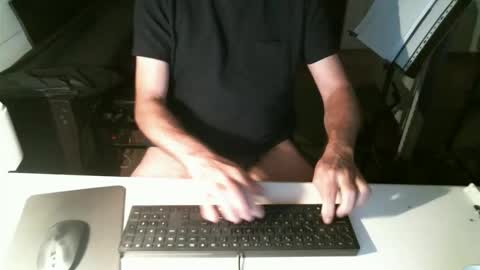 getz62 online show from September 26, 7:38 am