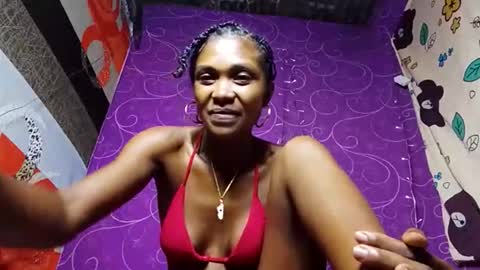 gggloria online show from March 25, 1:51 pm