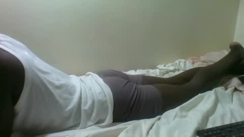 giant_couple online show from February 6, 7:56 am