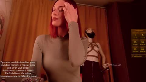 Eva online show from October 4, 5:00 pm