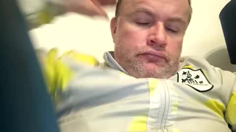 giddyup2222222 online show from January 17, 1:15 am