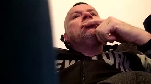 giddyup2222222 online show from February 10, 10:07 am