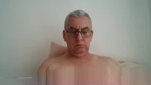 gigi1970 online show from May 2, 12:55 pm