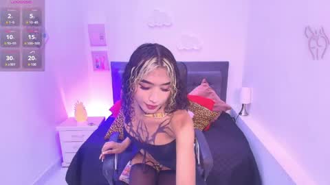 GINA online show from April 25, 12:40 pm