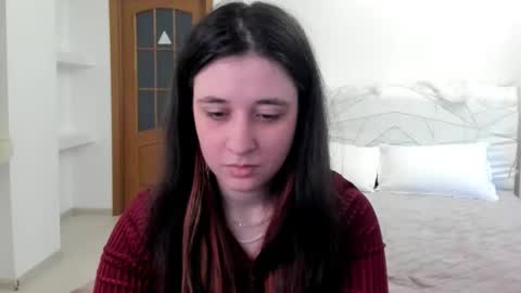 Kate online show from May 6, 9:48 am
