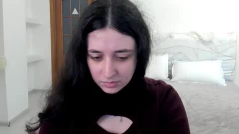 Kate online show from May 20, 8:21 am