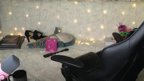 Ginger online show from October 2, 12:20 am