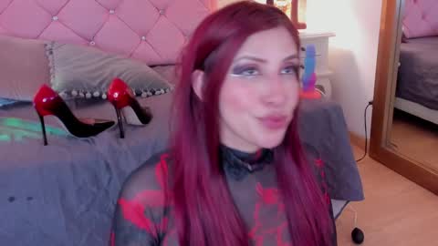 Ginger online show from February 7, 10:52 pm