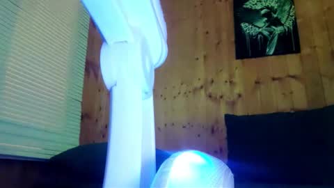 gingerdevil26 online show from February 9, 8:22 pm