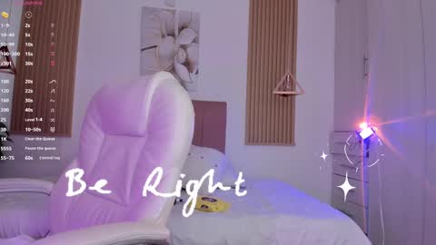 Kendall online show from February 13, 5:11 pm