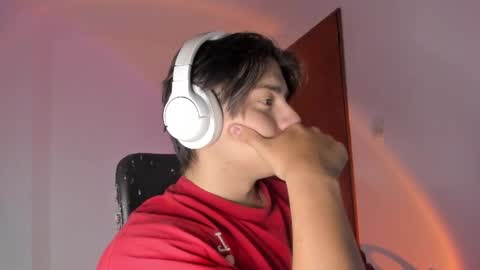 GioRusso online show from April 3, 4:08 am