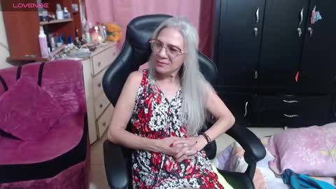 Mary online show from November 6, 6:05 am