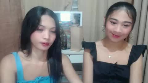 Snapshot of girl4u_aieshaxoxo chatting on September 15, 5:03 pm Aisha online show from September 15, 5:03 pm