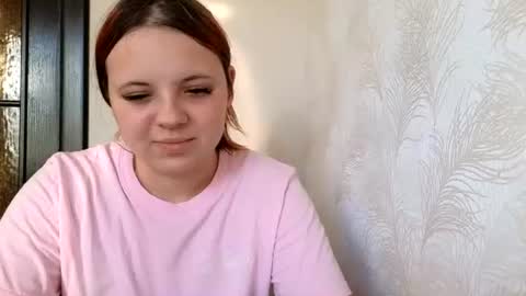 girl_shy07 online show from July 26, 4:37 pm