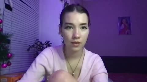 girl_sue online show from December 23, 12:46 am