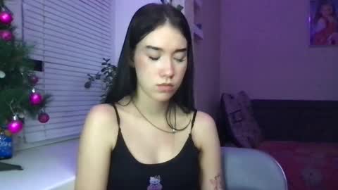 girl_sue online show from December 27, 12:29 am