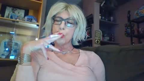 Girlinrock online show from April 2, 1:13 am