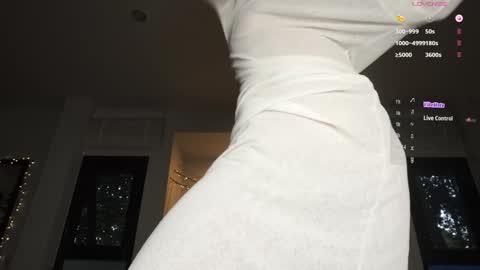 Ella Lisa Chloe online show from March 19, 11:42 pm