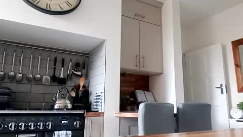 girthbreaker online show from April 21, 9:49 am