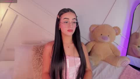 GisellePalmer  online show from March 22, 7:29 pm