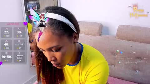 Snapshot of giuliacash chatting on October 24, 3:13 pm GiuliaCash online show from October 24, 3:13 pm