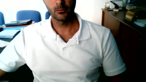 giuseppevai1 online show from July 7, 8:51 am