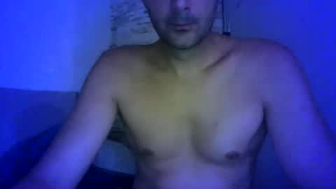 giuseppevai1 online show from June 29, 3:56 pm