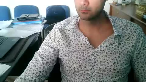 giuseppevai1 online show from April 10, 2:55 pm