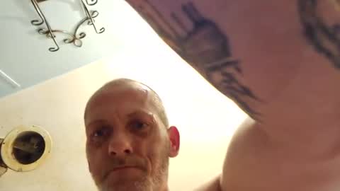 gixxer8282 online show from December 25, 10:17 am