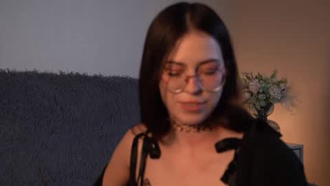 Agness online show from October 25, 2:28 pm