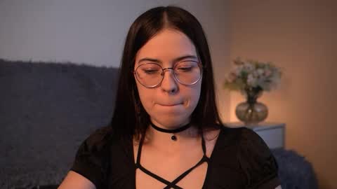 Agness online show from November 25, 3:22 pm