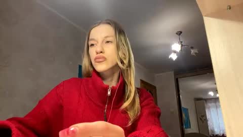 gladyswigg online show from April 1, 1:41 pm