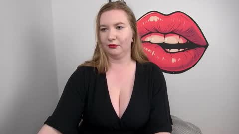 Nikki online show from December 19, 5:41 pm