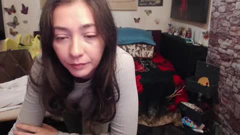 Glamourhottie online show from October 14, 7:33 am