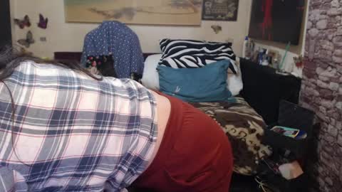 Glamourhottie online show from April 4, 8:21 am