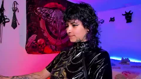 NYX online show from April 22, 11:34 pm