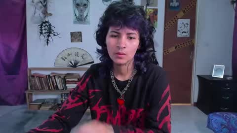 NYX online show from October 25, 4:18 pm