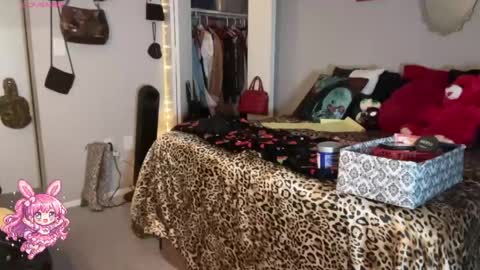 Baby Bimbo online show from April 11, 8:35 pm