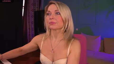 Gloria online show from April 14, 10:51 am