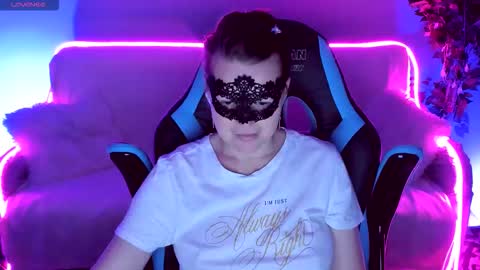 Snapshot of gloriagrays chatting on September 14, 7:15 pm gloriagrays online show from September 14, 7:15 pm