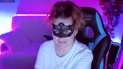 Snapshot of gloriagrays chatting on September 17, 7:17 pm gloriagrays online show from September 17, 7:17 pm